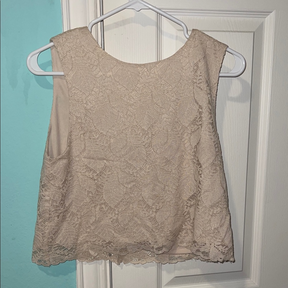 Lace Sleeveless Tank Top - Beige